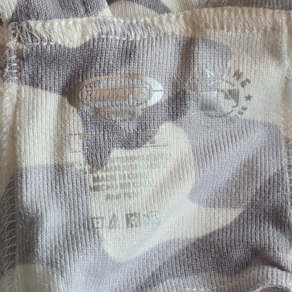 NWT Chicago White Sox Concepts Sport Women's Camo Romper Overalls Gray Large - Picture 13 of 13